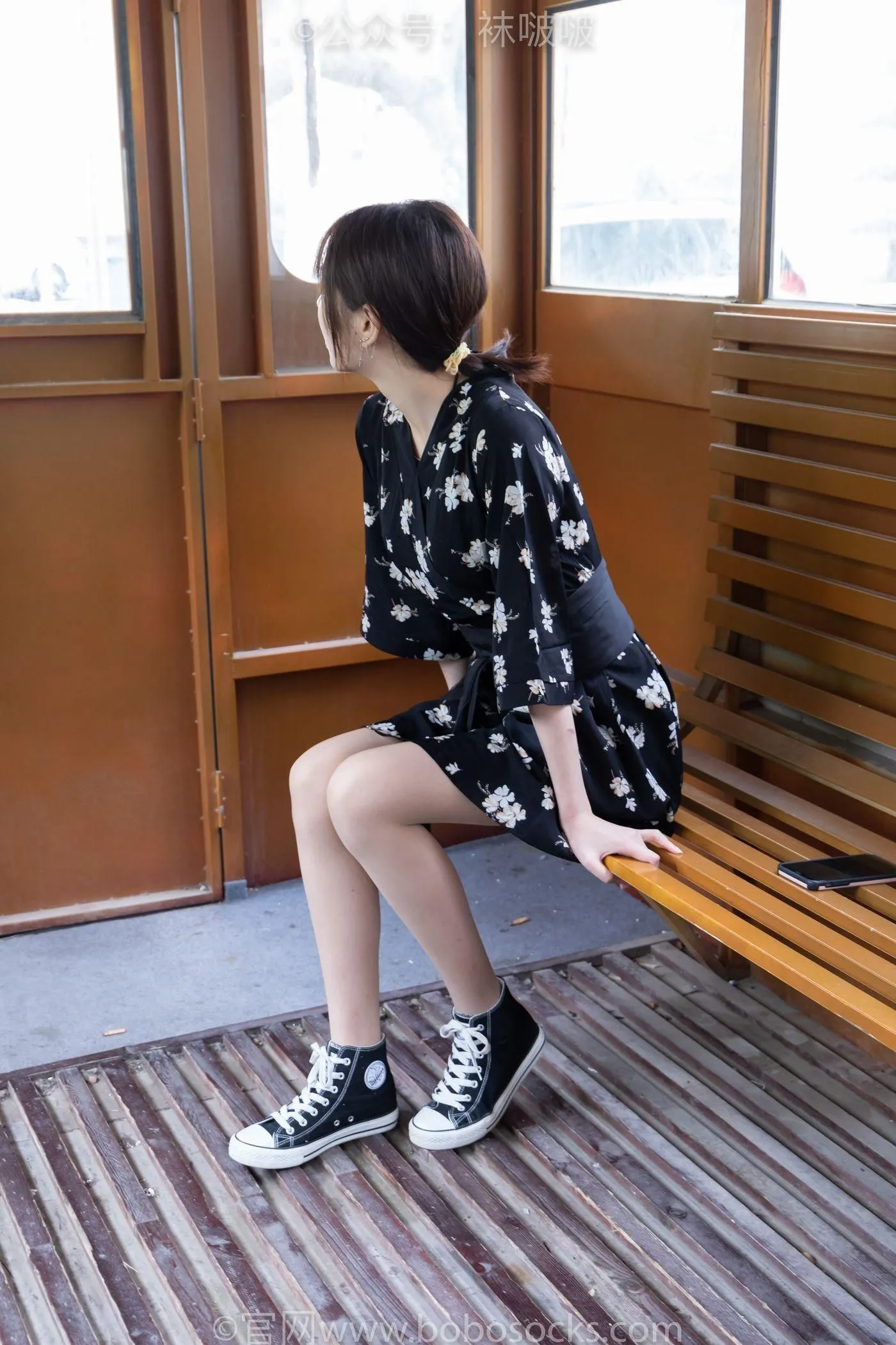 [BoBoSocks袜啵啵]NO.013 小甜豆-匡威帆布鞋、浅灰色短棉袜、肉丝 [132P]插图2